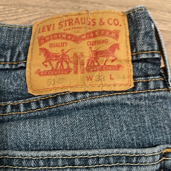 *HOST PICK* Levi’s jeans - 32x34 - Picture 3 of 4